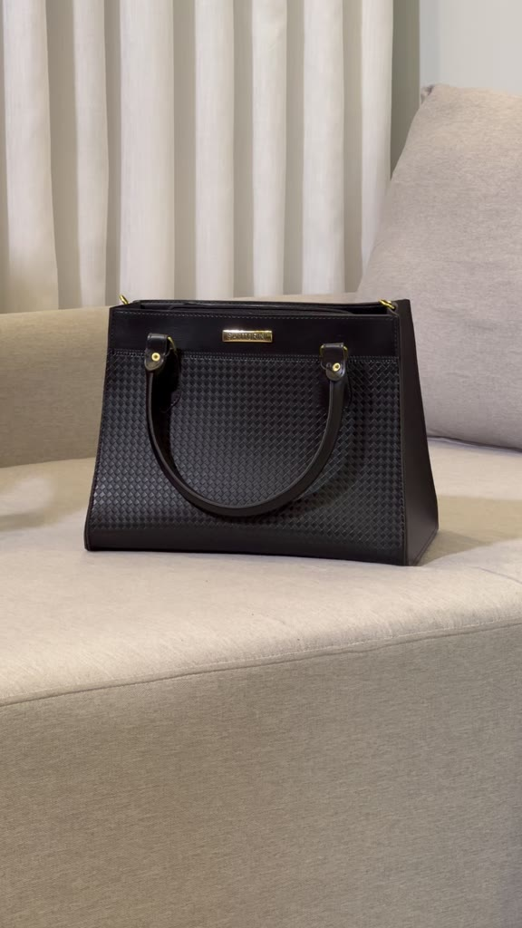 Bolsa Feminina Santorini Handbag com Alça transversal removível para ombro.