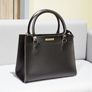 Bolsa Feminina Santorini Handbag com Alça transversal removível para ombro.